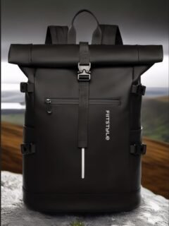 Style you can carry anywhere. #fiitstyle
.
.
.
 #bag #hiking #fitness #gym